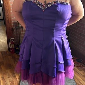 Deb knee high strapless dress. PERFECT for Speak Now Era.